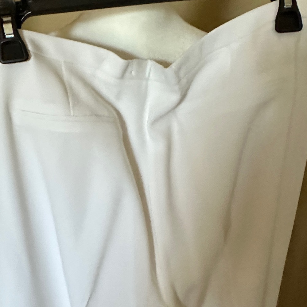 Elie Tahari White Straight Leg Pants - Picture 6 of 7